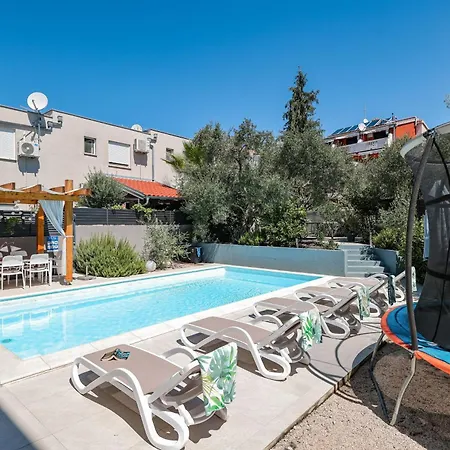 Villa Val *